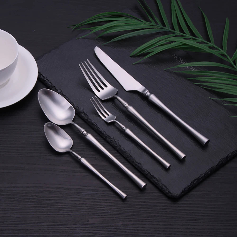 Solenne Flatware Set
