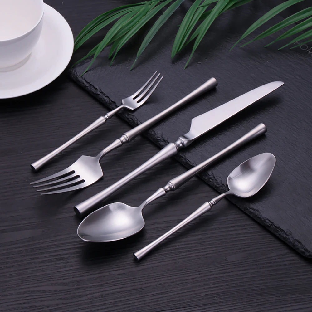 Solenne Flatware Set