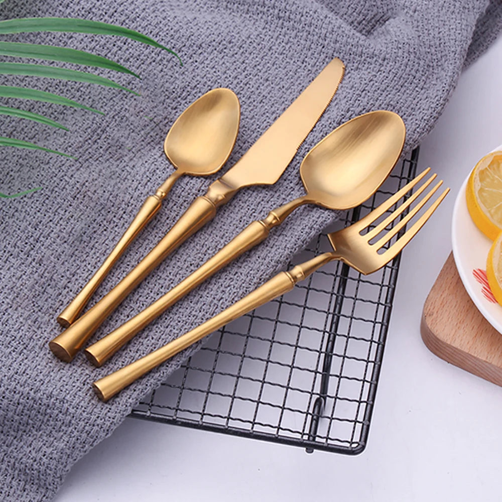 Solenne Flatware Set
