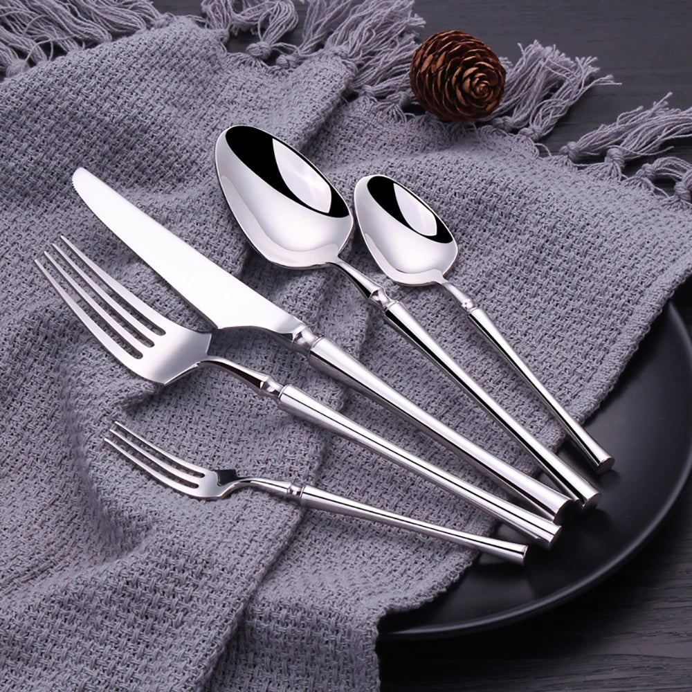 Solenne Flatware Set