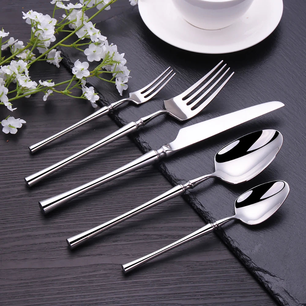 Solenne Flatware Set